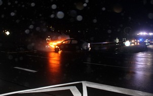 Polizei Minden-Lübbecke: POL-MI: Auto gerät nach Zusammenstoß in Brand