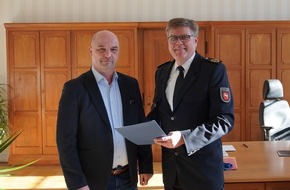 Polizeidirektion Oldenburg: POL-OLD: Personalwechsel in den Leitungen der Polizeiinspektionen / Hendrik Vieth leitet zukünftig die PI Cloppenburg/Vechta / Carsten Hoffmeyer wird Leiter der PI Delmenhorst/Oldenburg-Land/Wesermarsch