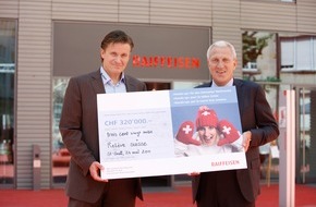 Raiffeisen Schweiz: 320'000 francs récoltés en faveur de la relève de Swiss-Ski grâce à l'action Raiffeisen «Hands up» auprès des supporters