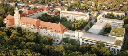 Schön Klinik: Pressemitteilung // Gefragte Experten in der Orthopädie