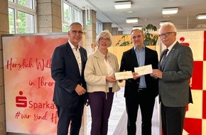 Polizei Mettmann: POL-ME: "Dank an die Bank" - aufmerksame Bankmitarbeitende verhindern Betrug - 2505124