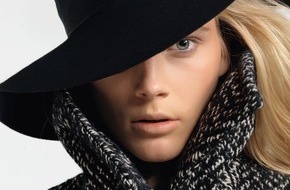 Magazine zum Globus AG: Fashion made by Globus Essentials  Presse-Dossier zum Essentials Herbst/Winter 2009 Lookbook