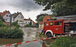 Feuerwehr Gelsenkirchen: FW-GE: Feuerwehr Gelsenkirchen hilft beim Hochwassereinsatz im Kreis Borken