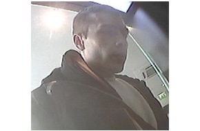 Polizeiinspektion Hildesheim: POL-HI: Wer kennt diesen Mann?
