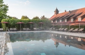max.PR: Pack die Badehose ein: Sich „frei“ schwimmen in außergewöhnlichen Hotelpools