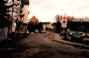 Polizeipr&auml;sidium Krefeld: POL-KR: Mord verj&auml;hrt nicht. Der Niederrhein erinnert sich. | Raubmord an Sonja K. im Lidl: Neue DNA-Spuren gesichert