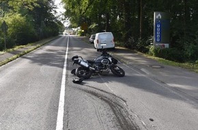 Polizei Rheinisch-Bergischer Kreis: POL-RBK: Rösrath - Auffahrunfall - Kradfahrer schwer verletzt