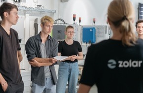 Zolar GmbH: Pressemitteilung: Mit AC/DC zu mehr Klimaschutz - Erstes Solarcamp in Berlin gestartet