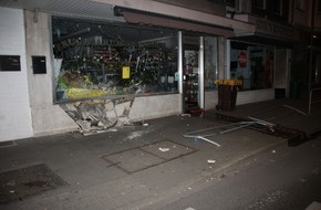 Kreispolizeibehörde Rhein-Kreis Neuss: POL-NE: Schaufenster bei mutmaßlicher Alkoholfahrt beschädigt