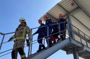 Freiwillige Feuerwehr Lehrte: FW Lehrte: Erfolgreicher Ausbildungsnachmittag der Stadtjugendfeuerwehr Lehrte