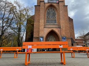 POL-BN: Verkehrsunfall Zwischen PKW Und 6-jährigem Kind Auf Der ...