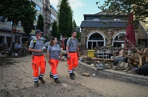 Johanniter Unfall Hilfe e.V.: Größter Katastrophenschutz-Einsatz der Hilfsorganisation / Mehr als 2.200 Einsatzkräfte aus allen Landesverbänden der Johanniter waren in der Hochwasserkatastrophe aktiv