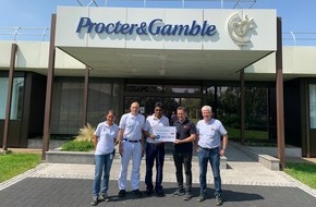 Procter & Gamble Germany GmbH & Co Operations oHG: Procter & Gamble spendet 400.000 Euro an die Feuerwehr in Euskirchen