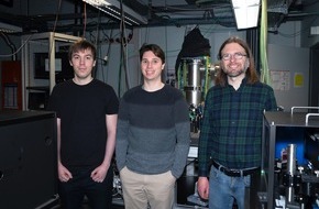 Universit&auml;t Kassel: Physik: Verbessertes Spektrometer hilft winzige Signale besser zu sehen