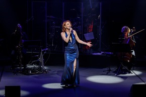 Zeitreise durch eine besondere Musicalkarriere: Willemijn Verkaik feiert 25-jähriges Bühnenjubiläum
