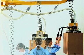 Suva: Suva: 11. Schweizerische Tagung für Arbeitssicherheit in Luzern: Rücken- und Muskelschmerzen kosten Milliarden