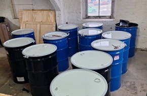 Zollfahndungsamt Dresden: ZOLL-DD: GER Thüringen stellt 316 Kilogramm Marihuana, eine Waffe sowie 172.000 Euro sicher und nimmt sechs mutmaßliche Drogendealer fest