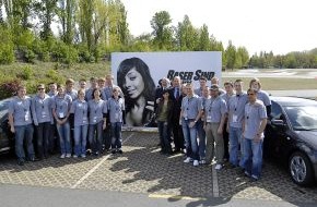 Deutscher Verkehrssicherheitsrat e.V.: 120  junge Fahrer zeigten "Größe" / Jugendtagung mit Workshops und fahrpraktischen Übungen in Berlin