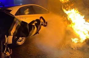 Feuerwehr Sprockhövel: FW-EN: Arbeitsreicher Jahreswechsel für die Feuerwehr