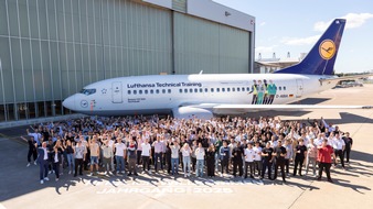 Lufthansa Technik AG: Rekordzahl neuer Auszubildender und dual Studierender bei Lufthansa Technik in Deutschland