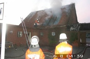 Polizeiinspektion Nienburg / Schaumburg: POL-NI: Brand eines Dachstuhls -Bild im Download -
