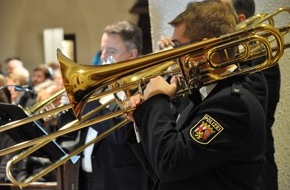 Polizeipräsidium Westpfalz: POL-PPWP: Polizeiseelsorge und Polizeipräsidium laden zum Adventskonzert mit dem Landespolizeiorchester Rheinland-Pfalz ein