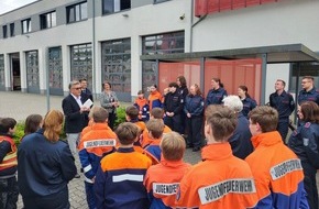 Feuerwehr Hattingen: FW-EN: L&ouml;wenstarke Unterst&uuml;tzung f&uuml;r den Feuerwehrnachwuchs