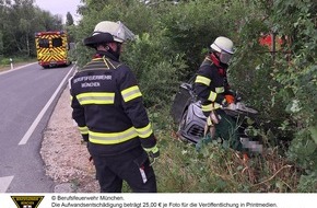 Feuerwehr München: FW-M: Ab durch die Hecke (Pasing-Obermenzing)