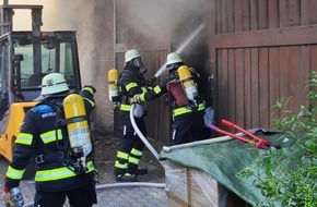 Feuerwehr München: FW-M: Feuer auf dem Hof (Obermenzing)