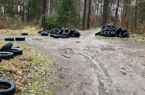 Polizeiinspektion Osnabrück: POL-OS: Melle: Illegale Müllentsorgung - über 100 Altreifen im Wald entsorgt