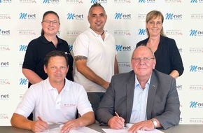 M-net Telekommunikations GmbH: Echte Glasfaseranschlüsse für knapp 400 Haushalte in Finningen