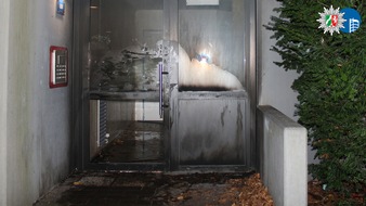 Polizeipräsidium Oberhausen: POL-OB: Polizei Oberhausen sucht Zeugen nach Brandstiftung an Mehrfamilienhaus