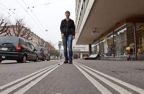 Schweiz. Zentralverein für das Blindenwesen SZB: Internationaler Tag des Weissen Stockes 15. Oktober 2009: Hindernisfrei durch die Stadt