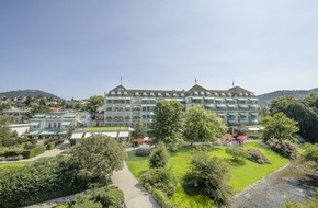 Arnold André GmbH & Co. KG: Premium Zigarre Carlos André im Brenners Park-Hotel