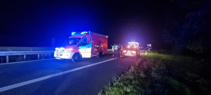 Feuerwehr Recklinghausen: FW-RE: Schwerer Verkehrsunfall mit zwei schwer und lebensgefährlich verletzten Personen auf der BAB 43