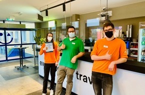 a&o HOTELS and HOSTELS: „Buchungs-Booster“: a&o Dresden erneut zertifiziert und auf  4-Sterne-Niveau bei Kinder- und Jugendreisen