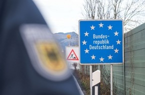 Bundespolizeidirektion München: Bundespolizeidirektion München: Gesucht wegen Genitalverstümmelung/ Bundespolizei bringt Afrikaner außer Landes
