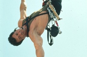 TELE 5: Gottschalk: Mein Film des Monats Sylvester Stallone in 'Cliffhanger' am 29. Juni, 22.30 Uhr, auf Tele 5