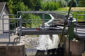 THW Landesverband Hamburg, Mecklenburg-Vorpommern, Schleswig-Holstein: THW HH MV SH: Pumpeinsatz nach unterspülter Brücke an der B192