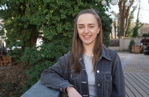 Universit&auml;t Kassel: Studie: Kasseler F&ouml;rderung f&uuml;r Balkonkraftwerke zeigt Wirkung