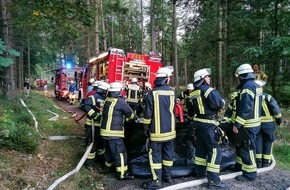 Kreisfeuerwehrverband Segeberg: FW-SE: Waldbrandübung SePi in der Försterei Haselbusch