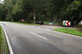 Polizeipräsidium Mittelhessen - Pressestelle Gießen: POL-GI: Zeugenaufruf nach illegaler Müllentsorgung - 50 Müllsäcke auf Parkplatz abgelagert