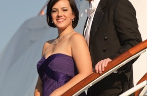 Hapag-Lloyd Cruises: MS EUROPA wählt den Klassikstar 2010: John Chest von der Bayerischen Staatsoper ist Gewinner des Gesangswettbewerbs "Stella Maris" (mit Bild)