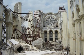 nph Kinderhilfe Lateinamerika e.V.: Haiti: Zehn Jahre nach dem Erdbeben / Am 12. Januar 2010 bebte in Haiti die Erde - Zehnter Jahrestag erinnert an die schreckliche Naturkatastrophe