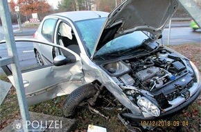 Polizeipräsidium Westpfalz: POL-PPWP: Unfall an abknickender Vorfahrt