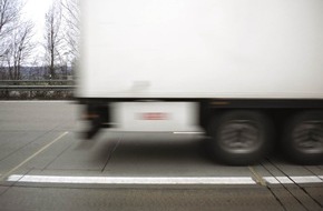 AUTO BILD: AUTO BILD | Bundesrechnungshof schlägt Alarm: Überladene Lkw machen unsere Straßen kaputt