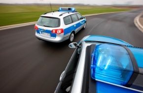 Polizei Rhein-Erft-Kreis: POL-REK: Räuber griff in die Kasse - Kerpen