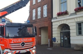 Polizeidirektion Lübeck: POL-HL: OH_Eutin / La Paloma in Eutin