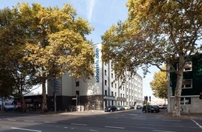 a&o HOTELS and HOSTELS: a&o Buch-Tipp: Zur Messe gehen die Preise runter statt rauf – 25 Prozent Rabatt für Frankfurt