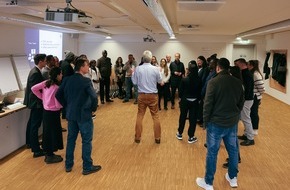 M&uuml;nchner Forum f&uuml;r Dialog gGmbH: Zirkul&auml;re Migration, R&uuml;ckkehr, Reintegration - praxisnah, interdisziplin&auml;r und interkontinental vernetzt: Internationale Migrationsfachkr&auml;fte aus 15 L&auml;ndern gehen innovative Wege im Migrationsdiskurs